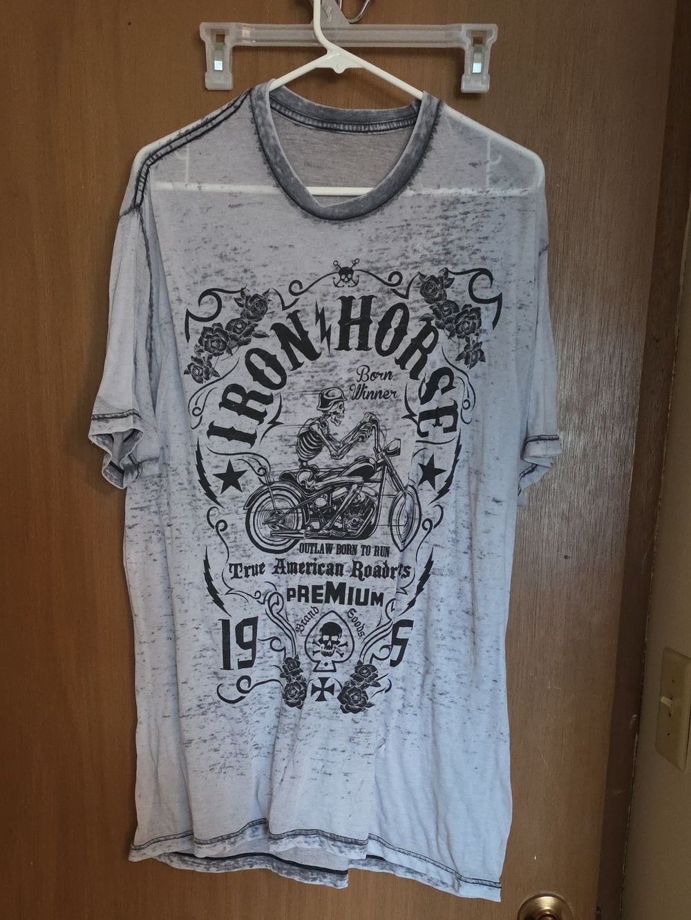 Helix Light Gray Short-Sleeve Iron Horse Graphic Tee
